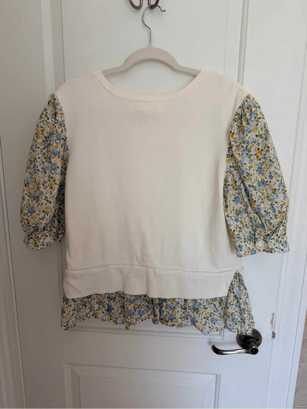 Anthropologie Cream Pullover with Blue & Yellow Floral Sleeves - Picture 4 of 5